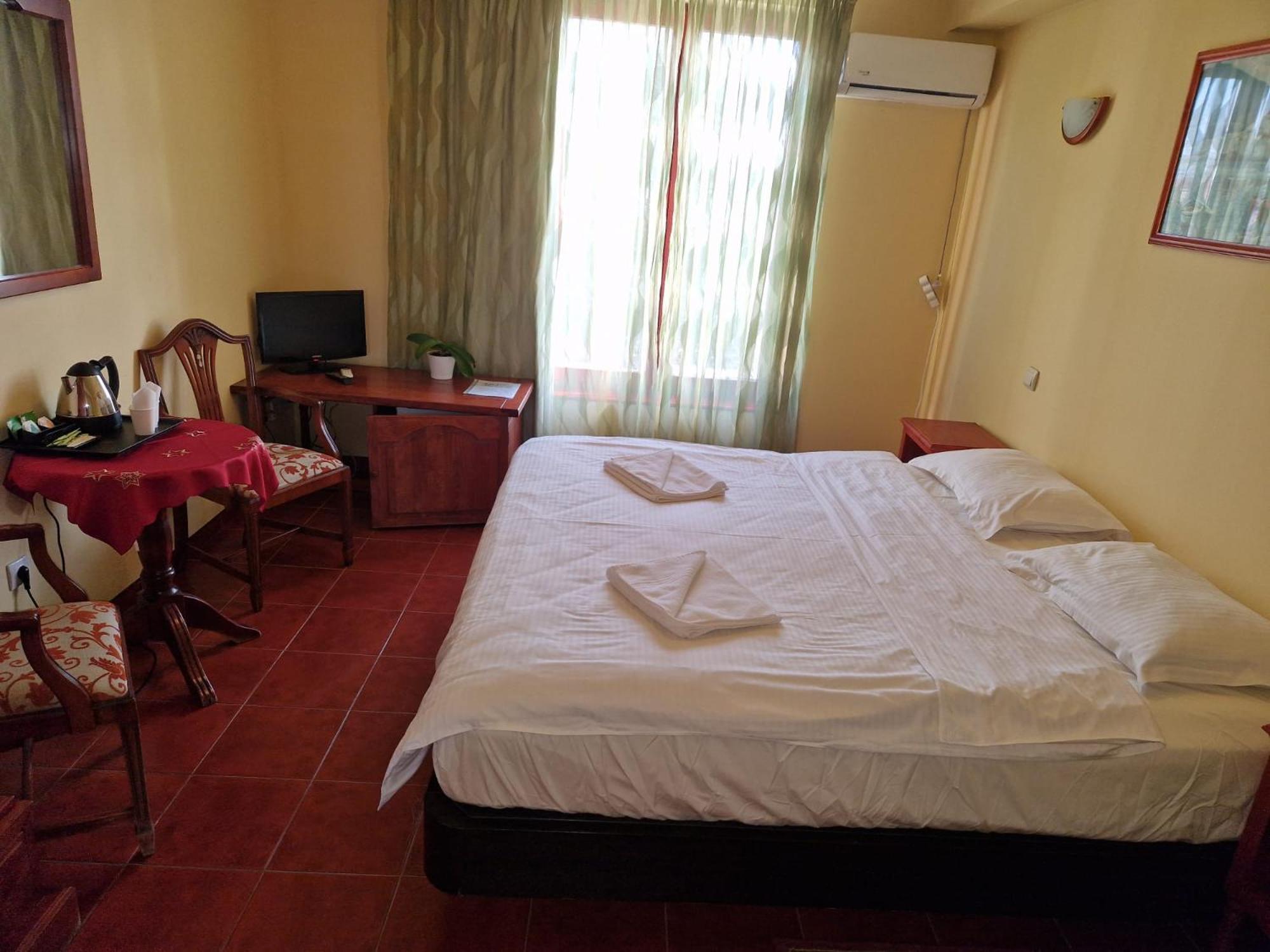Hotel Francesca Тимишоара Екстериор снимка