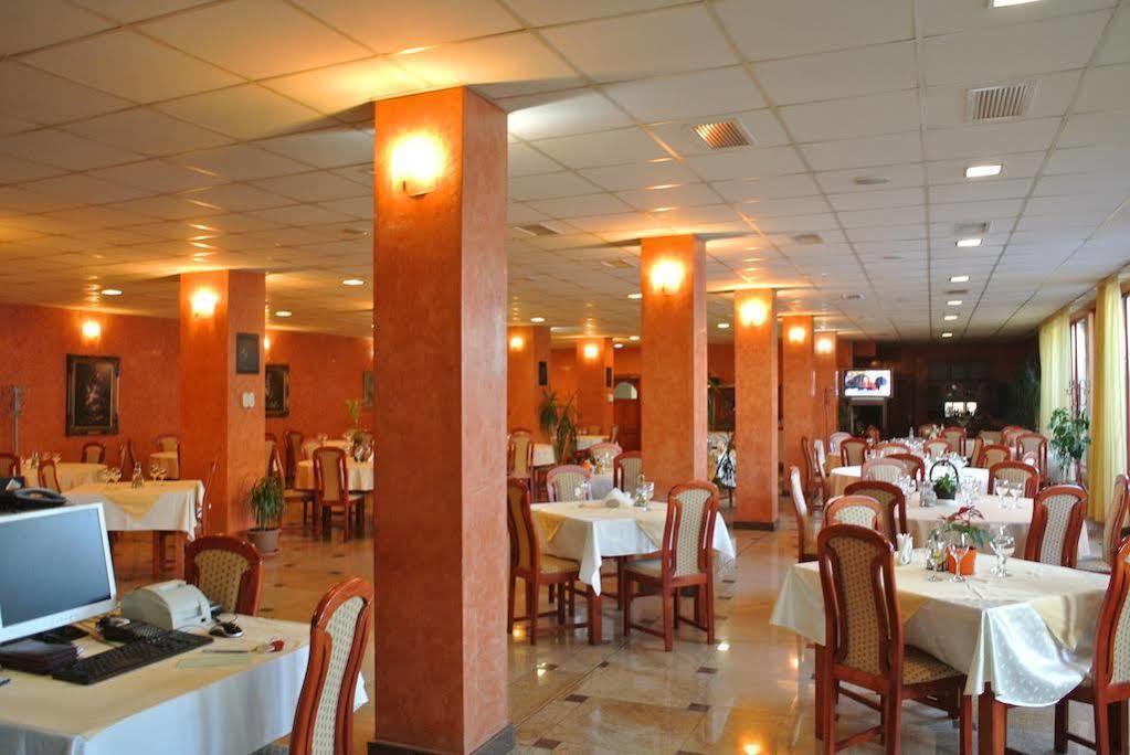 Hotel Francesca Тимишоара Екстериор снимка